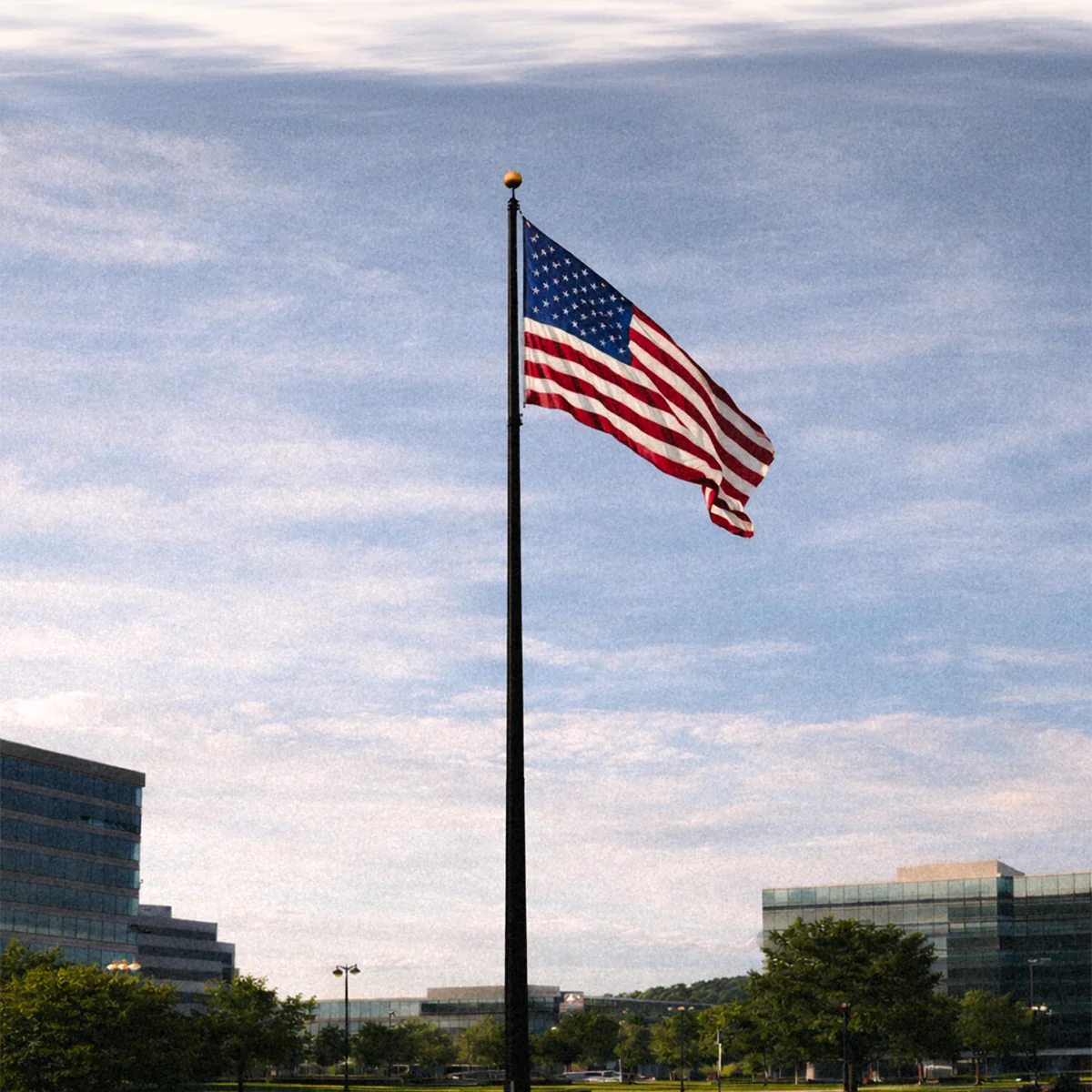 APEX Series 100ft 4 Sections Commercial Flagpole - .500in Wall Thickness - 12in Butt Diameter - Image 2