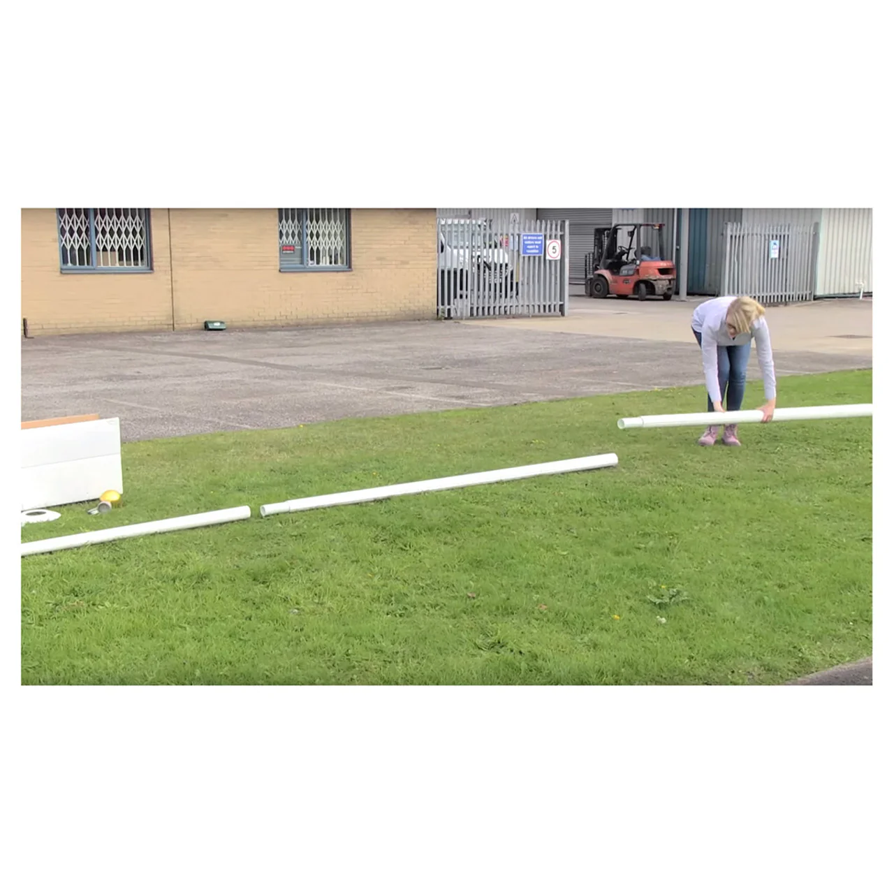 Annin 20ft Fiberglass Sectional Residential Flagpole - Image 6