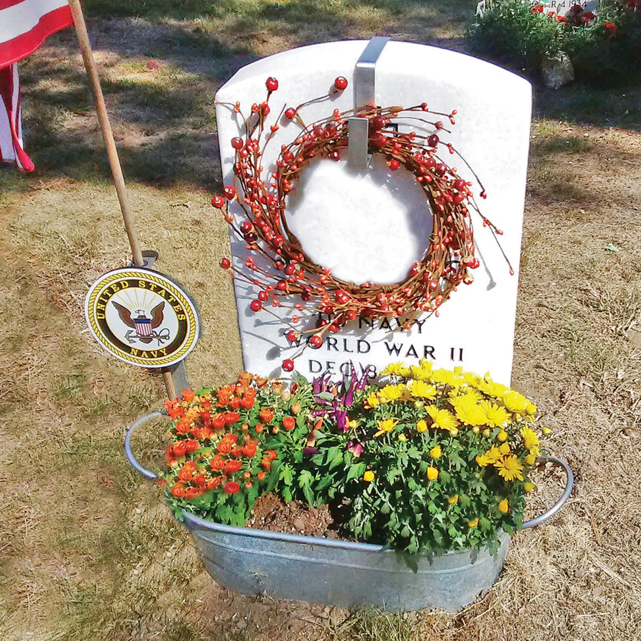 Military Headstone Wreath Hanger