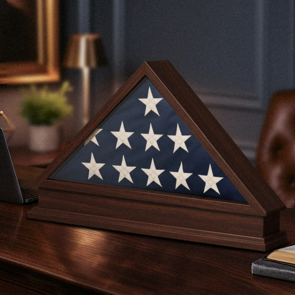 Roosevelt Pedestal for 5' x 9.5' Flag Case - Image 4