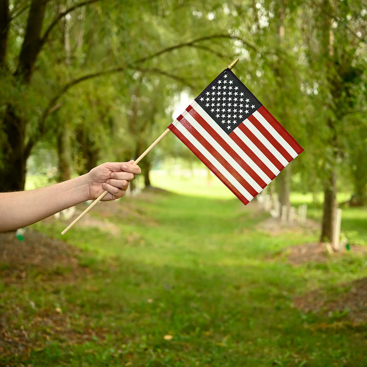 Super Tough 8"x12" Cotton US Stick Flag with 24" Wood Stick and Spear Tip - 12 Pack - Image 3
